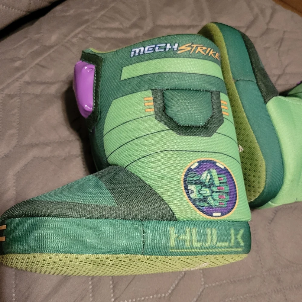 Avengers HULK Slipper Boot, kids M 7-8